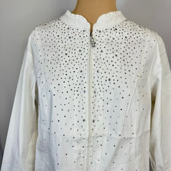 Quacker Factory Large White Embellished Jacket With Rhinestones & Ruffle Collar - Picture 2 of 15